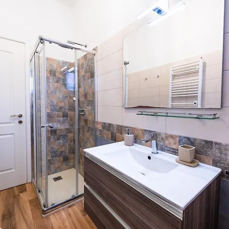 Pigneto Corner Apartment